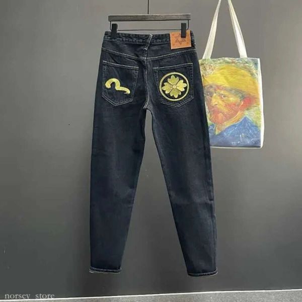 Erkek kot pantolon adam iskelet nakış paspas pantolon sokak kıyafeti denim giysi erkekler için bol kot kırmızı kulaklar denim teers 380