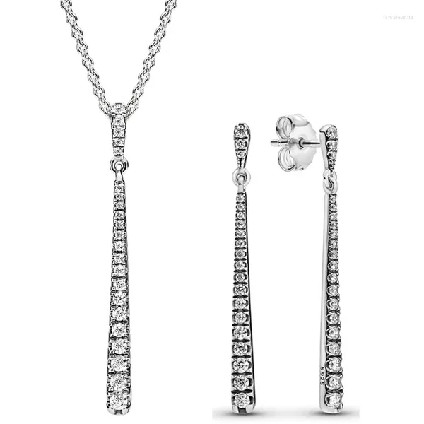 Кластерные кольца Оригинальные 925 серебряных серебряных серебряных ожерелья с кристаллом для женщин Европа
