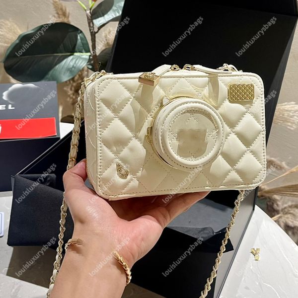 24S Designerinnen Frauen C Kameratasche Einzelumbeutel Hochwertige Leder -Crossbody -Tasche mit offener und enger Linsenabdeckung mit Spiegelhandtasche geliefert