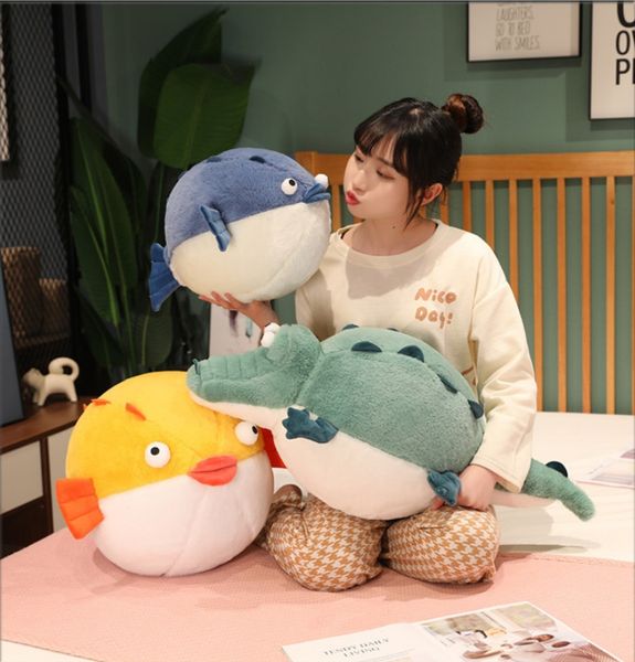 Новый милый круглый крокодил кукол Pufferfish Pillow Pillow Plush Toy Roll Little Girl Детский ролл ролл -рол