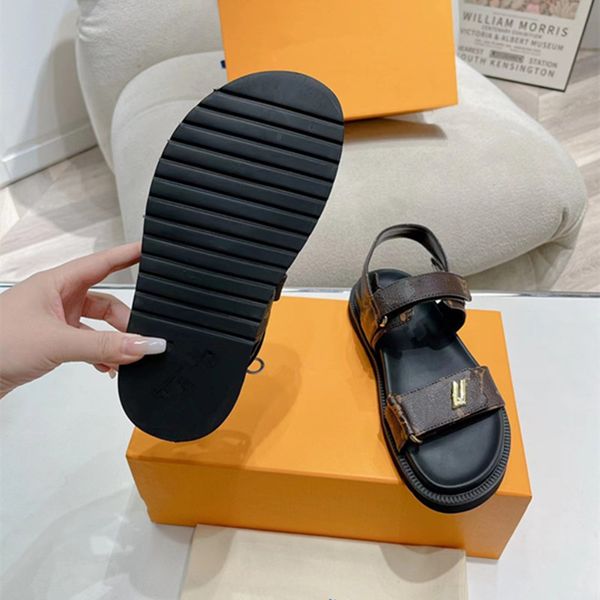 Женские дизайнерские сандалии сандалии сандалии для женщин джинсовая лодыжка узкая полоса открытая обувь отдыха белые сандалии пляж