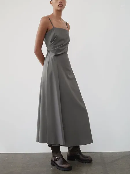 Lässige Kleider sexy Slip -Kleid Frauen 2024 Straight Ausschnittseite versammelte Midi Frau ärmellose Spaghetti -Gurt Elegante Party