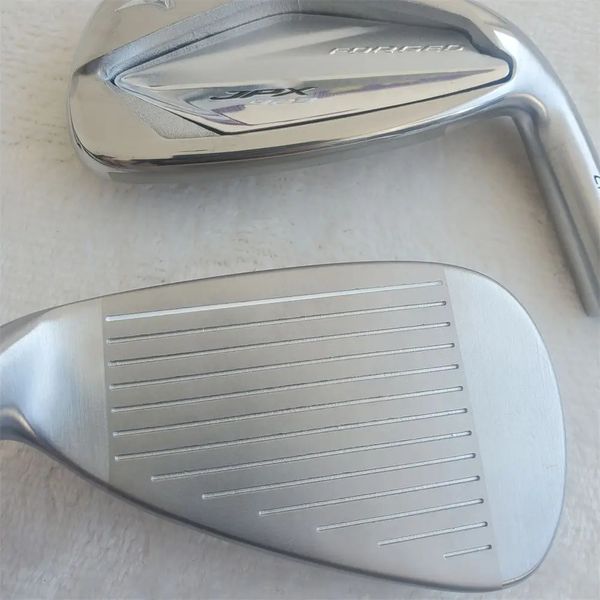 Golf Club Silver JPX923 Iron Set per MEN456789PG Completo di 8 club di grafite in acciaio con Headcapsflex RSSR 240425