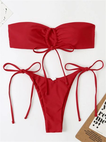Set bandeau bikini mayo kadınları seksi kırmızı siyah pleace dantel up mayo 2023 kesim plaj mayo takım elbise kravat yan tanga bikinis