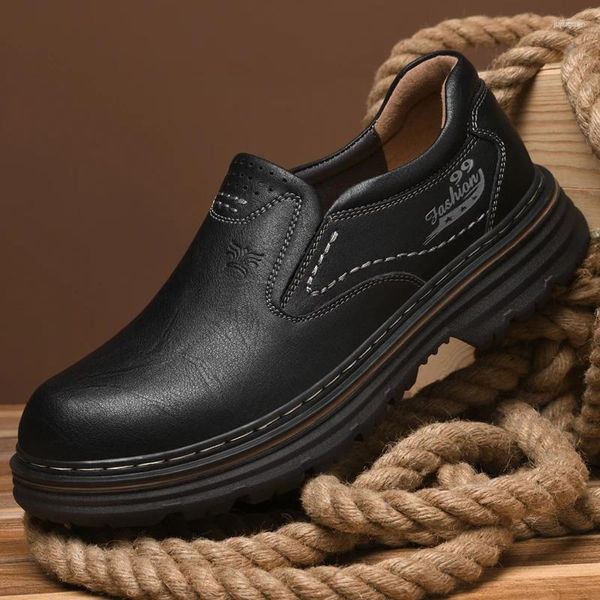 Sapatos casuais waerta estilo vintage masculino genuíno mocassins de couro macio homem sem escorregamento calçados calçados clássicos de acionamento ao ar livre clássico