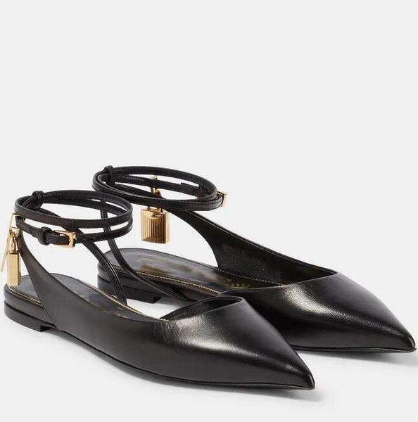 Лето 2024 бренд роскошные женские палаты кожаные сандалии кожаные сандалии.