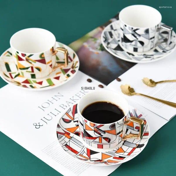 Kupalar yaldızlı kenar porselen kahve seti Avrupa iyi görünümlü ikindi çayı ev kokulu fincan kupa
