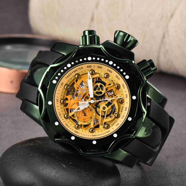 2024 Royal Gold Pop Watch Sports Outdoor Watch Outdoor Hollow Quartz Watch Metal Buzel Silicone Strap Display Calendário