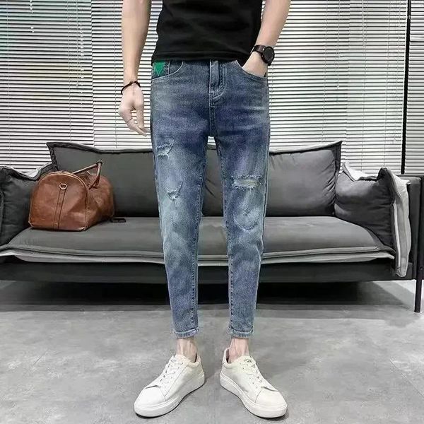 Jeans masculinos Man calças de cowboy cano apertado cônico cortou as calças de ajuste magro azul claro solto largo grande cal shatchs Baggy