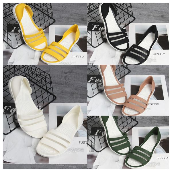 2024 Luxury Designer Summer New Flat Sandals Slippers Beach Black White Yellow Casual Flat Bottomed Commory Women Slippers
