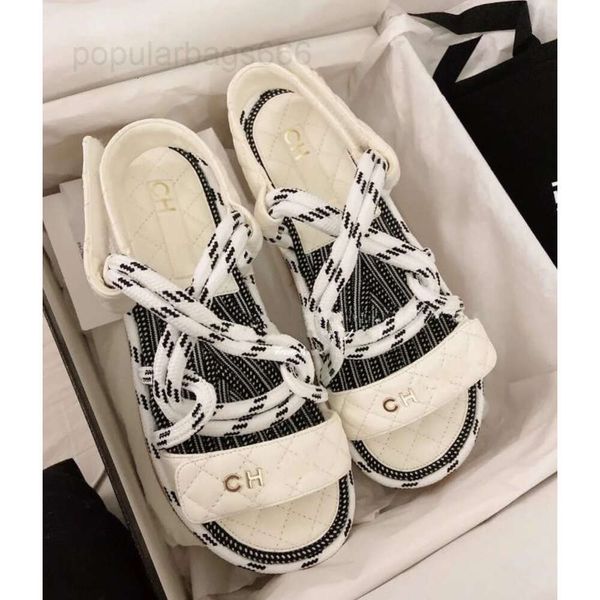 Sandálias 10a canal novo designer de luxo Sapatos mulheres trançam corda com feminina tradicional de moda de moda gladiador casual