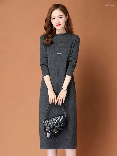 Lässige Kleider High -End -Damen -Wollkleid -Kleid von Frauen im Herbst Winter Halbkragen Langer Pullover Robe ol Style Pullover Bottoming