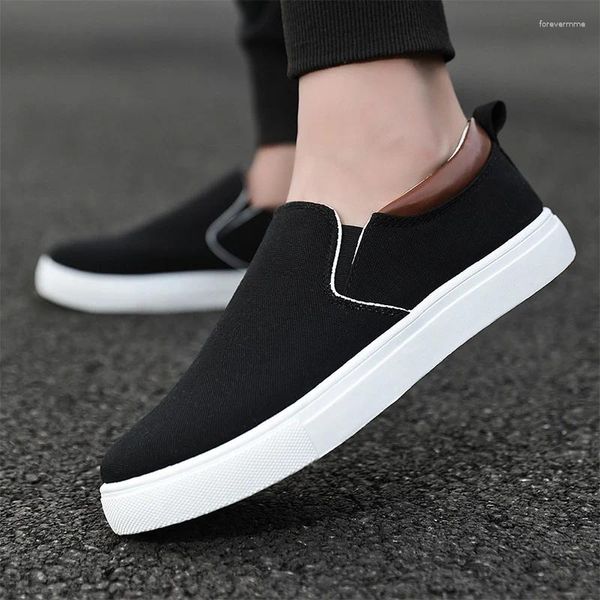 Sapatos casuais 2024 meninos tênis planos grandes mais 47 48 British Youth Canvas Footwear Male Male Confortável Man Suprimentos