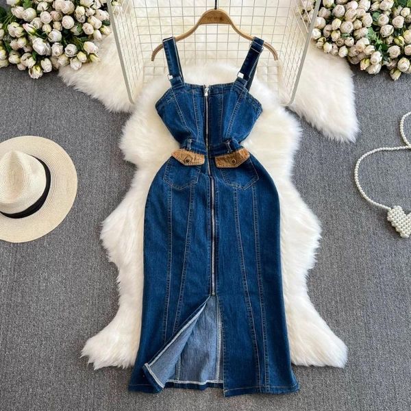 Abiti casual Summer Cinghie complessivi Abito per donne in stile coreano con cerniera senza maniche Slim Split Denim sirena femminile sirena