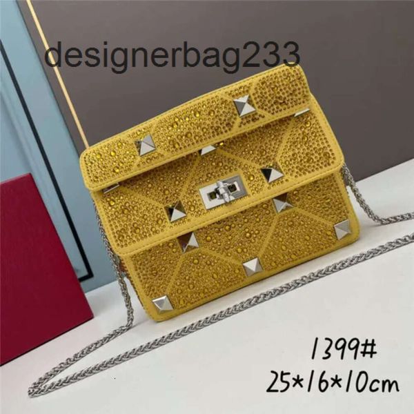 Borsa in ottone singolo in crystale Shiny Handbag Valeenttino Nuova spalla Diamond Designer Rivet Baghe diagonali borse portatile Negw