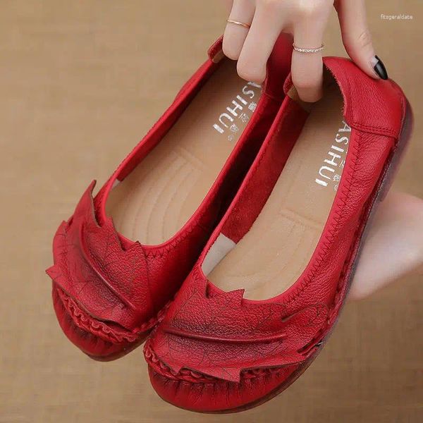 Freizeitschuhe rote Designerin Mutter flache Ladung 2024 Oxford Flats Echte Leder Moccasin Frauen für Frauen Komfort Flat