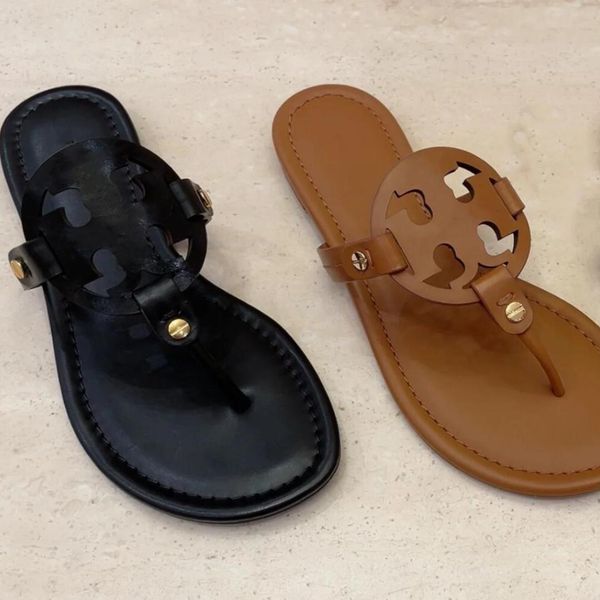 Kadın Tasarımcı Sandalet Kesme Desen Daireler Düşük Topuk Terlik Moda Lüks Tories Terlik Kauçuk Yaz Flip Flops Açık Plaj Ayakkabıları