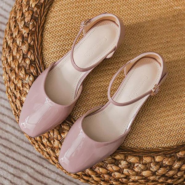 Scarpe eleganti 2024 donne balletti stile da 5 cm con tacchi alti pompe morbide in pelle morbida comfort casual comfort rotondo in metallo fibbia in metallo rosa
