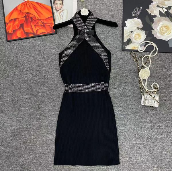 Дизайнерские повседневные платья роскошные Wangx Женщины вязаны ff Классическое печать печати высококачественной женской стройной платье с плеча