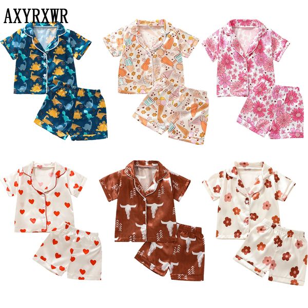 Moda Çocuk Yaz Pijama Setleri İpek Saten Kalp/Çiçek/Sığır Baskı Bebek Takımları Sweetwear Boy Loungewear Kids Pijama 240410