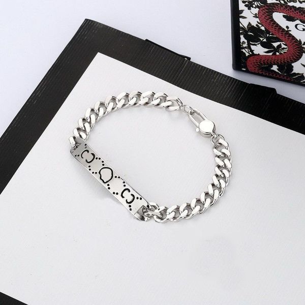 Fantasca di moda Silver Ghosts Designer di braccialetti di lusso per donna intaglio Simple Double G Metal Cuban Chain Chain Charms Cjewelers Designer Bracciale