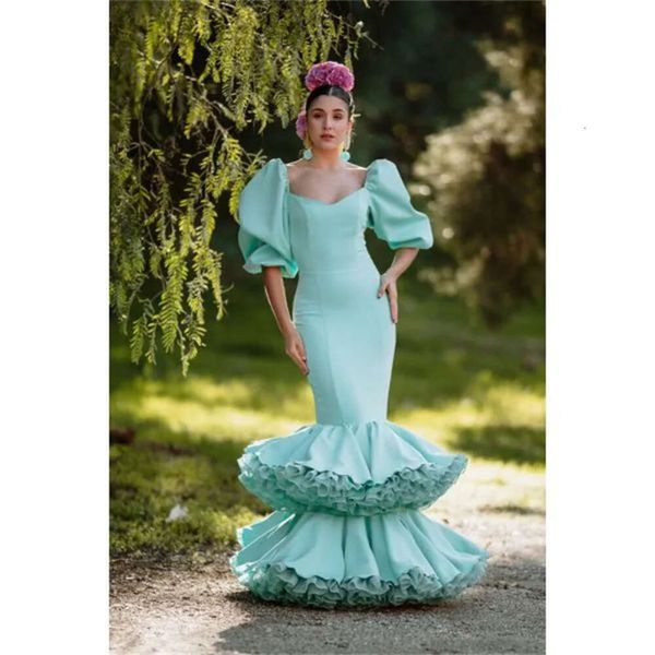 Flamenca zemin dans balo uzunluk elbiseleri kadınlar için zarif nane yeşil denizkızı resmi gece önlükler yarım kollu fırfırlar katmanlı saten özel ocn kıyafeti mal