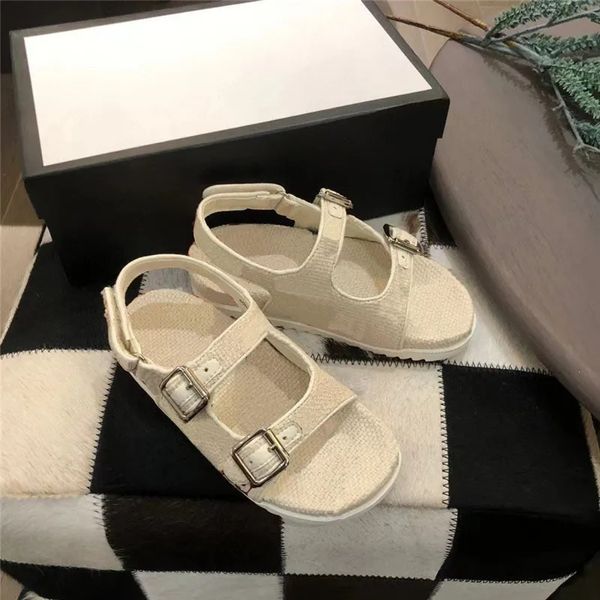 Scarpe per bambini estate designer sandalo lettera di moda bambini bambini piccoli di alta qualità spiaggia sandali interni ragazzi ragazze non slip casual slide