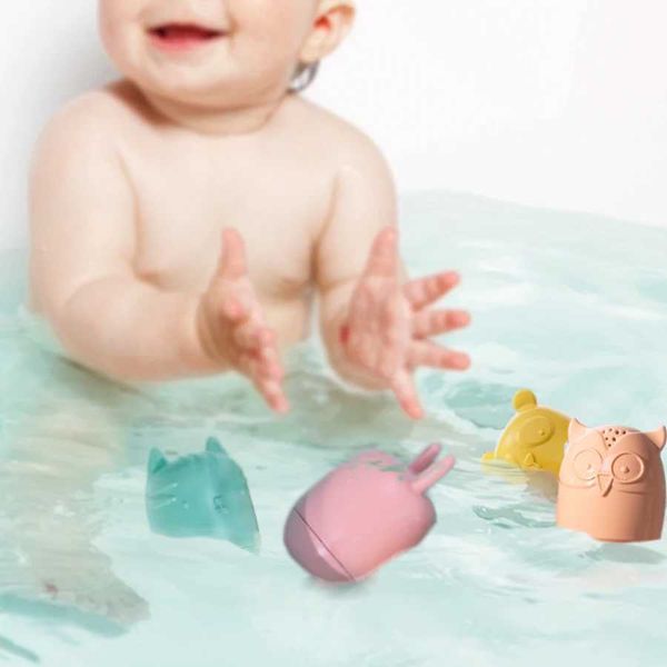 Детские игрушки для ванны 4pcs детские игрушки для детской ванны плавание игрушки мультфильм животные ванная комната для ванной комнаты для душа игрушки для детской вода играют плавающие игрушки