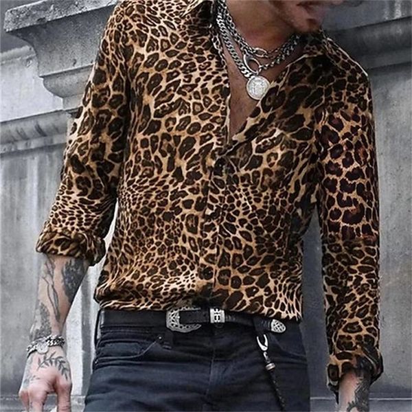 Camicie da uomo con stampa leopardata di lusso di lusso di lussuoso hawaiano camicie a petto singolo camicie casual camo a maniche lunghe da uomo 240428