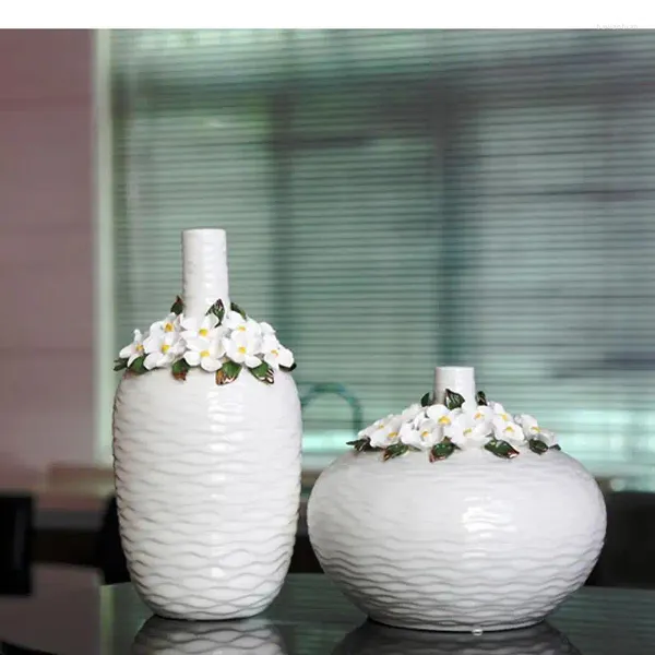 Vasi Creatività Bianco Little Daisy Wave Pattern Ceramic VASE Giade Porcellana Disposizione floreale Decorazioni per la casa moderne