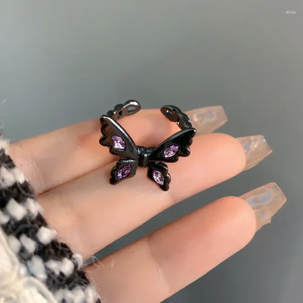 Clusterringe kühle schwarze Schmetterling Open Ring Punk Style hohl Metall Verstellbarer Finger mit lila Kristalleinlagen Design