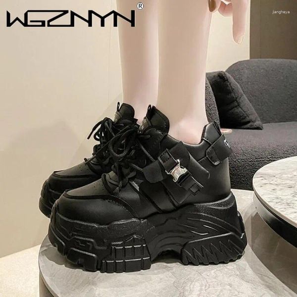 Sapatos casuais 2024 Designer Autumn Women Women Chunky Sneakers Lace Up Up Aumentar Altura mulher Harajuku Pocket Plock Platform Trainers feminino