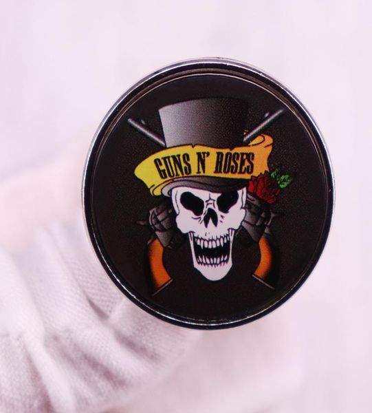 Guns n Roses Skull Pins Steampunk Music Rock Band Badge2529779