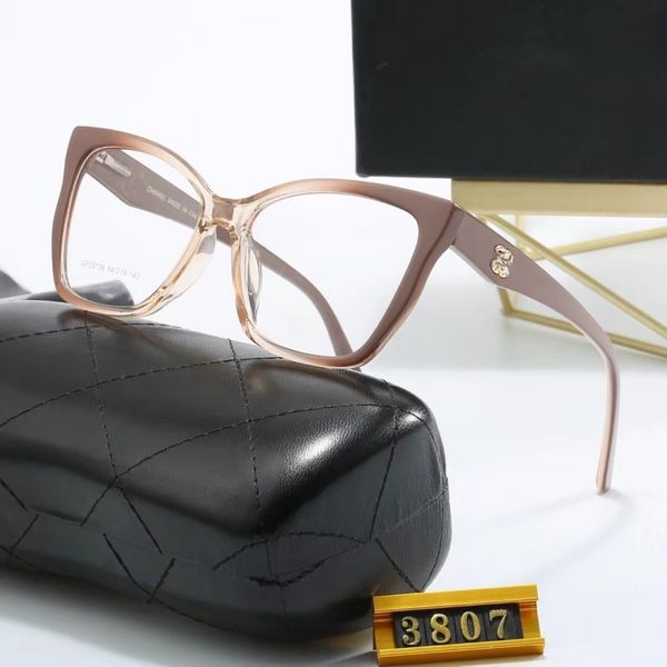 Designer occhiali da sole da sole da donna occhiali da sole classici moda sportiva all'aperto uv400 occhiali da sole in viaggio di alta qualità con box top018