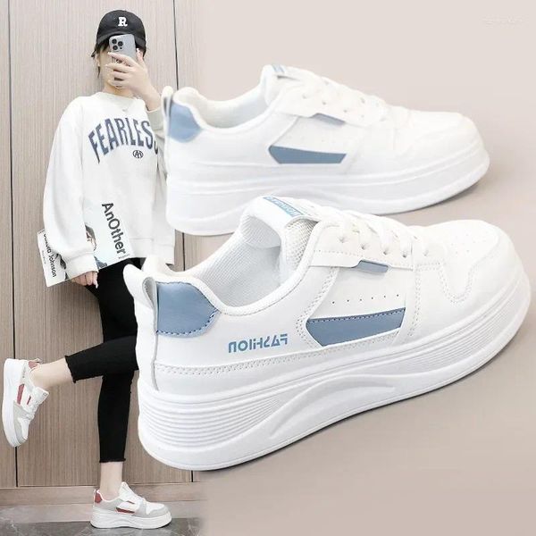 Scarpe casual 2024 Primavera/estate Little Sneaker traspirabile Sneaker da donna Trend Bloin-Blook Solle Sollevate