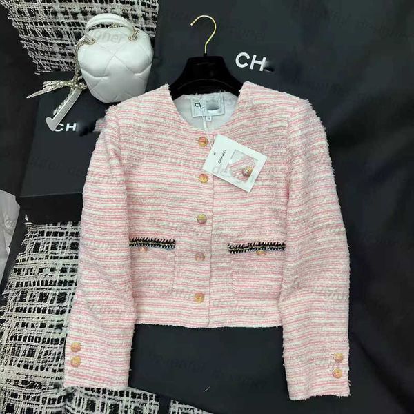 Designer Giacca da donna primaverile ed estate New Celebrity Little Fragrant Wind Cowl Neck Single Breasted Color Short Short Coat a maniche lunghe