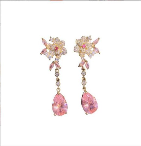 Chandelier Flor Placada de Goldoudimensional Rosa Rosa Cristal Praça Longa Corrente Longa 2022 Novo Nicho Design Incluste Gemstone Ear8877323