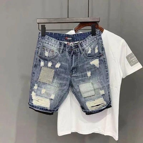 Мужские летние персонализированные печатные царапины джинсовые шорты Slim Fit Corean Fashion Capris Men Hole Jeans Shorts 240428