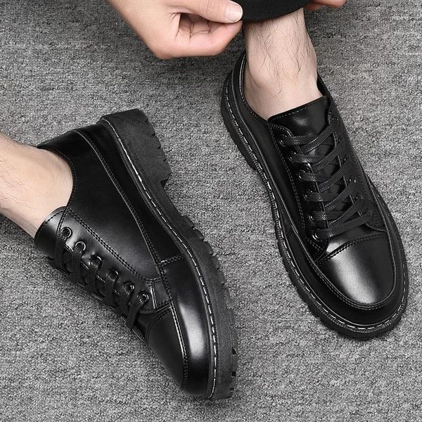 Freizeitschuhe Männer Leder für vielseitig wasserdichte schwarze Arbeiten Schuh koreanische Version Designer -Slipper Zapatillas