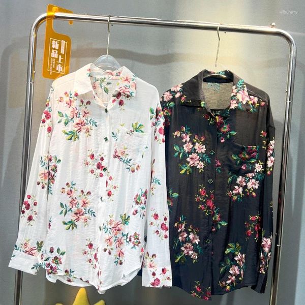 Blouses femininas requintadas bordados florais Mulheres 2024 Verão Protetor solar solto Camisa no meio da manga cheia Cardigans casuais top