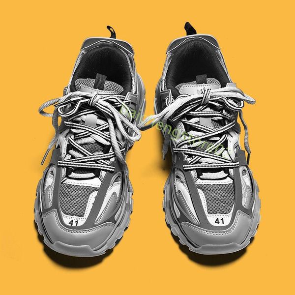 Luxury Brand Designer Shoes Casual Men Women Track 3 3.0 tênis preto branco triplo Tess.S.Treinadores de plataforma impressa de nylon de couro Gomma 36-44 N2
