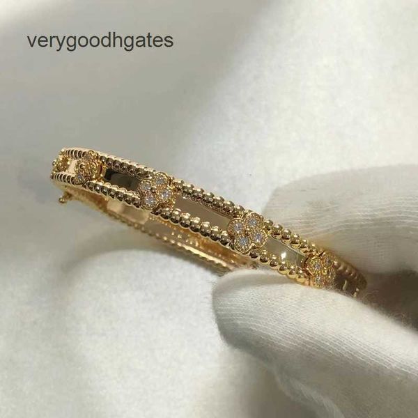Van cl ap klassisch v Goldmaterial CNC Präzisionsschnitzer -Kaleidoskop -Armband weibliche schmale Version mit hohem Grad -Gefühl Lato eingelegt