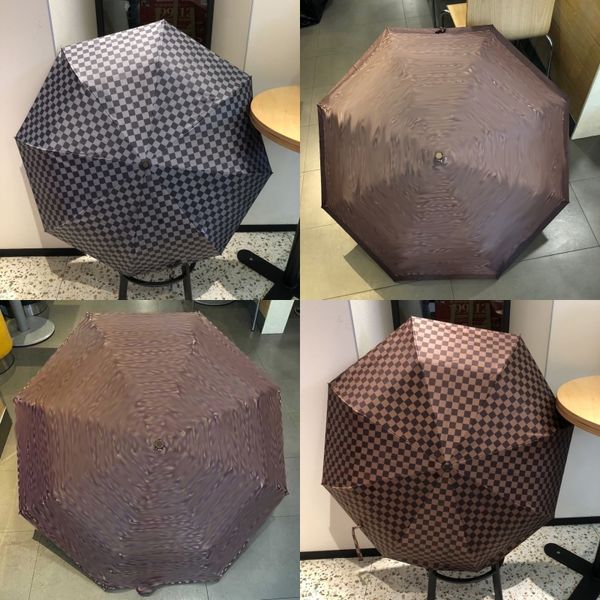 Brown Luxury Designer Umbrella Dobla Umbrella Designer Letter Automático Designer Umbrella para Man Woman Portable Outdoor Rainy Sun Proof Ho02