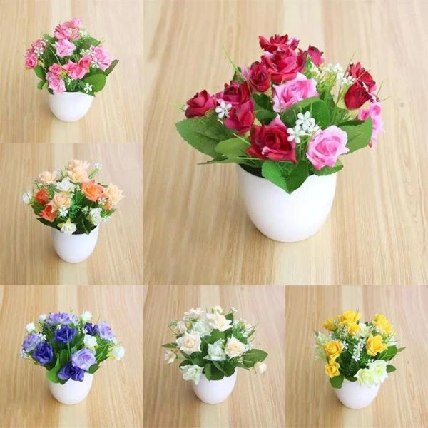 Flores decorativas com vasos artificiais de maconha Plantas fáceis de cuidados de plástico Arranjo de flores de rosa de plástico Adicionando vitalidade