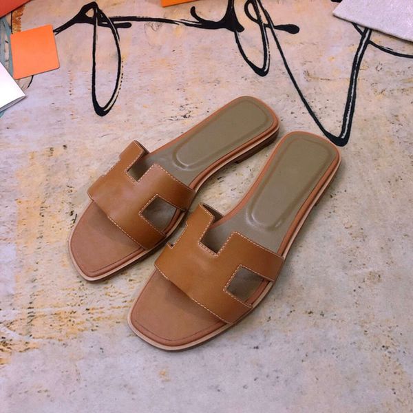 Lady Women Sandals Comfort Flippers Classical Lady Slides plana para o verão Oran Sandal Leather Genuine Solid Pure Unisex Casal Shoes Sandals de praia 9a