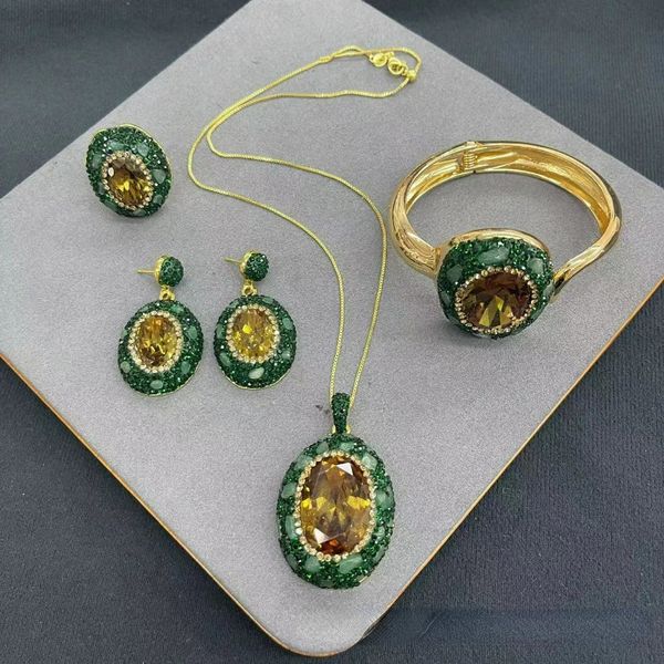 Set di pietre naturali che cambia il colore turco con strass verde gioielli a 4 pezzi squisiti accessori per feste femminili di moda 240429