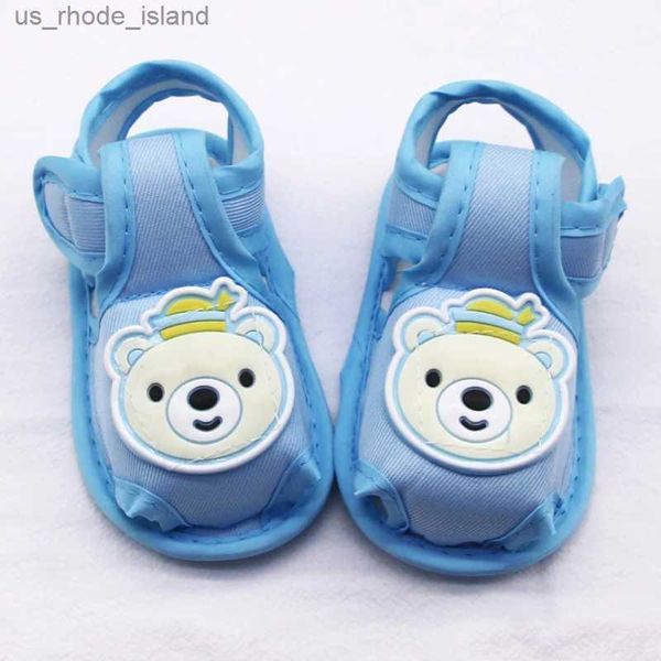 Sandals Baby Cartoon Bear Pattern Baby Hollow Sof Sole Childrens Shoes para idades 0-2L240429