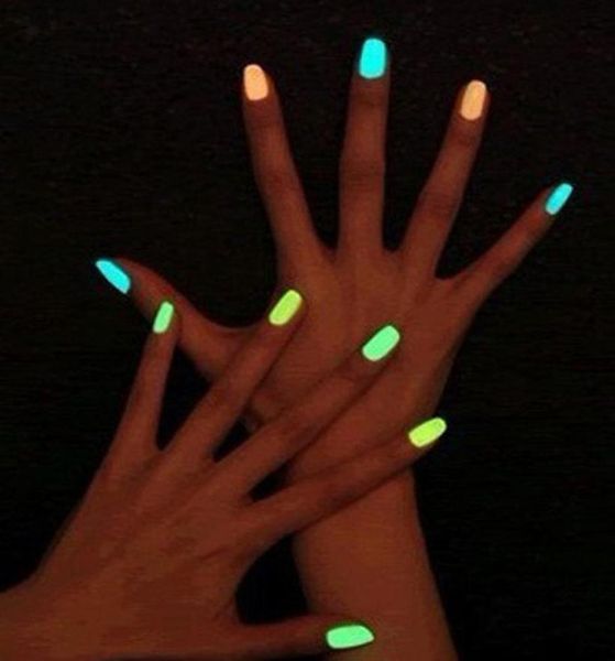 Ganzes 10pcs Neon Fluoreszenz ungiftiges Nagellack Set Glühen im dunklen Nagellack Lackfarbe Nagelkunstpolitur Glühen FO1616559