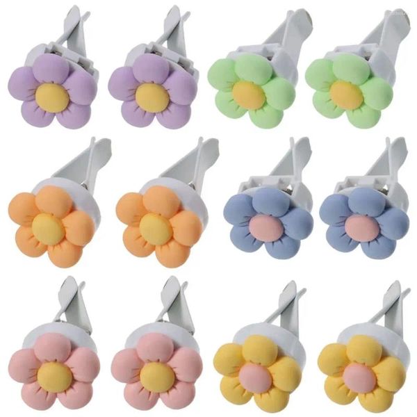 PCS 6Color Daisy Blumenluftablüftungsauto -Clips Plastik 3 2,5 cm Erfrischungsmini -Diffusor -Clip