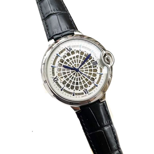 Europäische und amerikanische Modewächter Herren Nische High-End High-End Automatic Mechanical Watch Elegante Mode multifunktional wasserdichte Uhr
